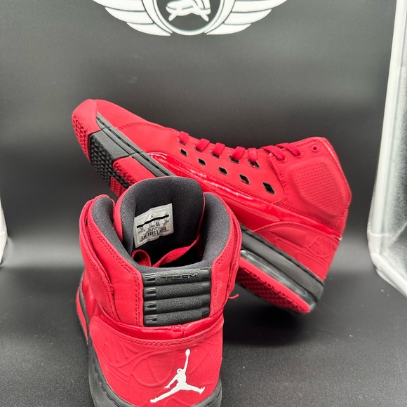 Jordan Ol’School “Red Patent” men’s size 12 - Picture 4 of 4